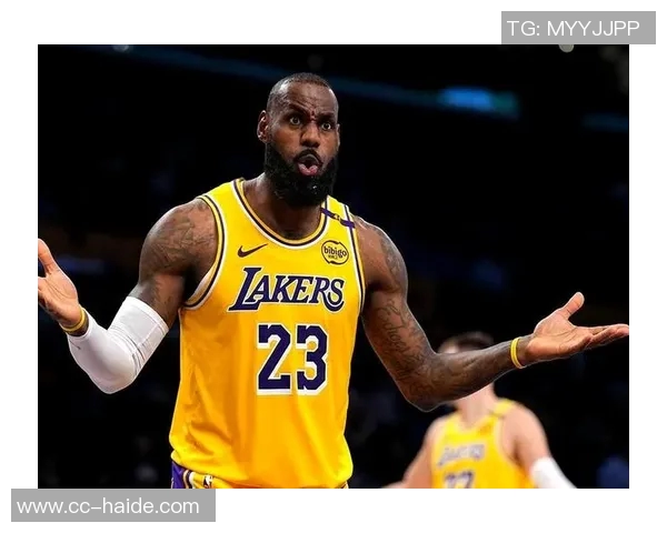 帕森斯：詹姆斯回归后里夫斯依然是湖人队的第二选择